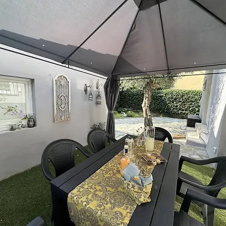 Holiday home Gru Lucca